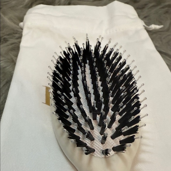 Dior Ivory Hair Brush with Black Bristles - Picture 4 of 4